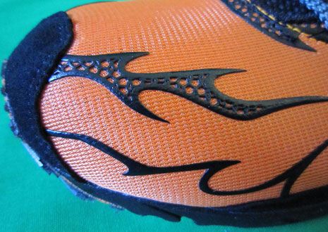 Mizuno wave outlet universe 4 review