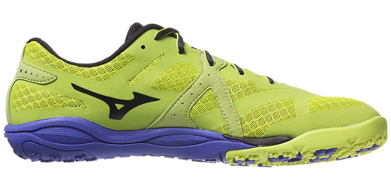 mizuno wave evo ferus mens Cinosural International School